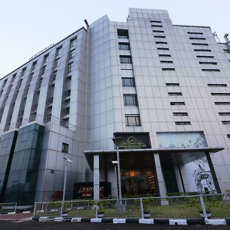 Aristocrat Hotel Колката Екстер'єр фото