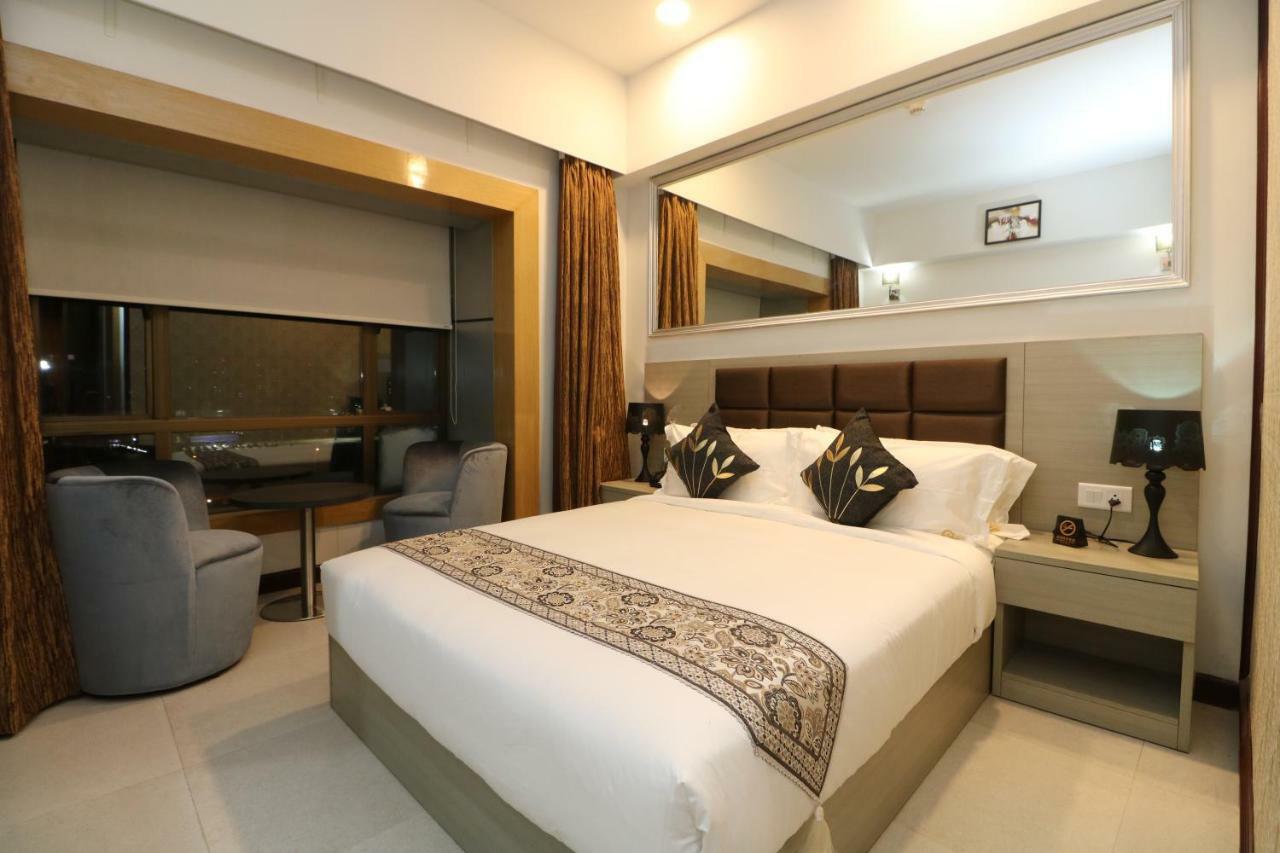 Aristocrat Hotel Колката Екстер'єр фото