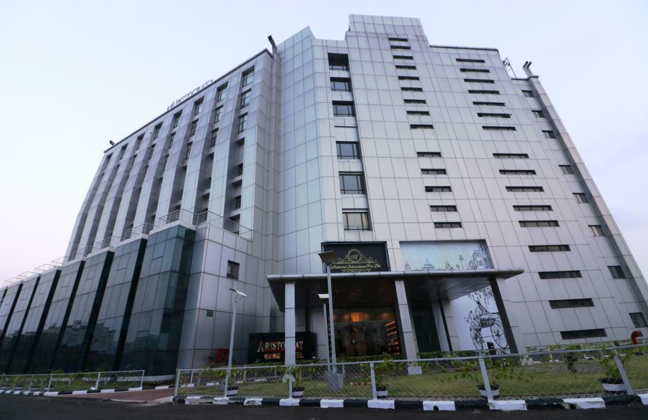 Aristocrat Hotel Колката Екстер'єр фото