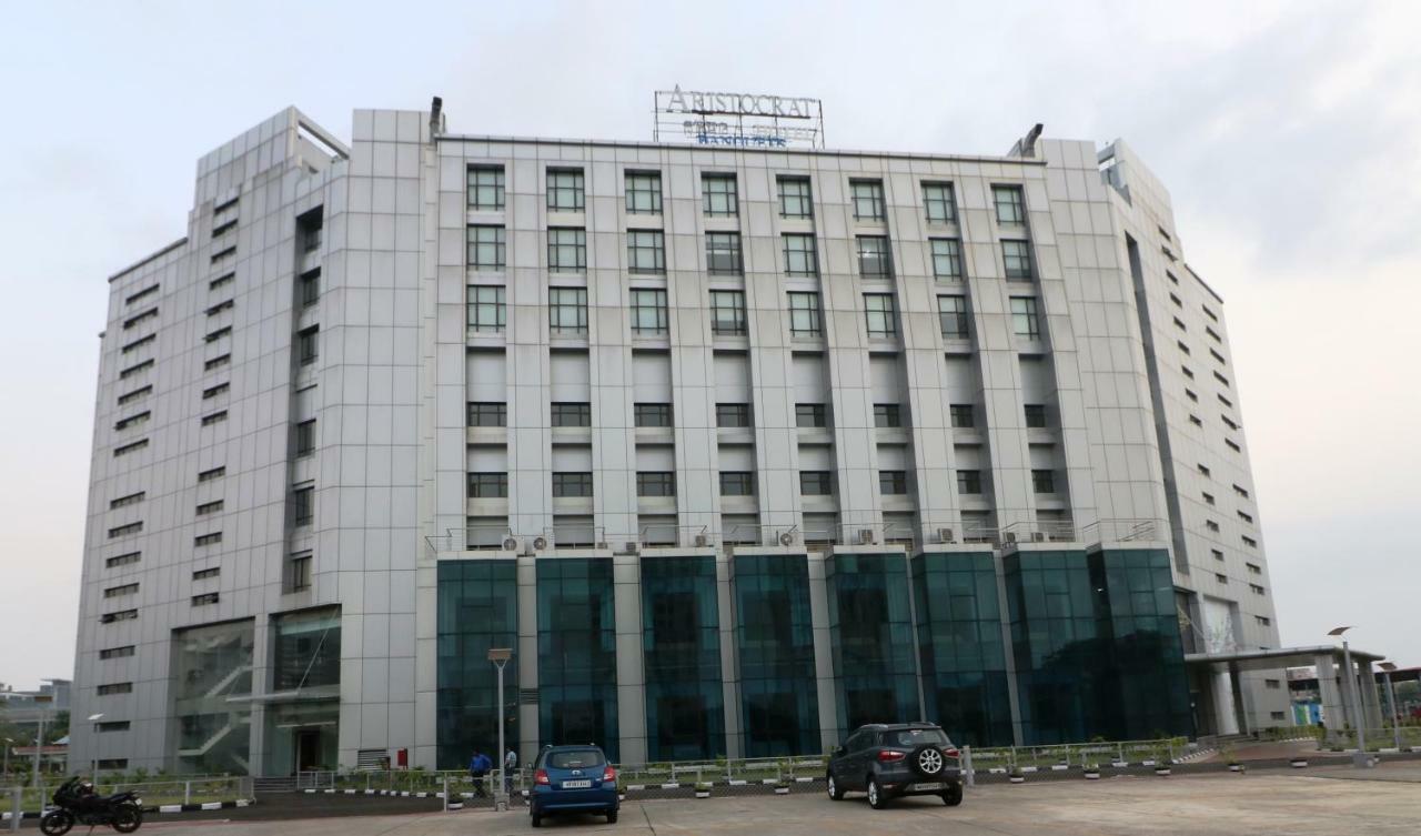 Aristocrat Hotel Колката Екстер'єр фото