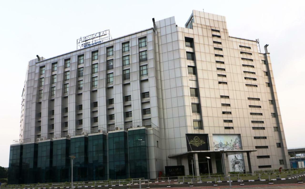 Aristocrat Hotel Колката Екстер'єр фото