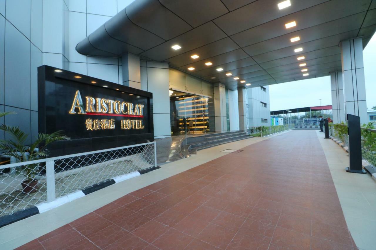 Aristocrat Hotel Колката Екстер'єр фото