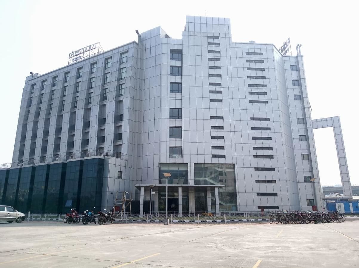 Aristocrat Hotel Колката Екстер'єр фото